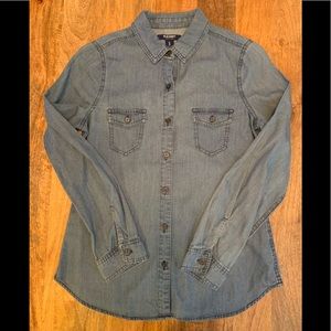 Old Navy chambray shirt